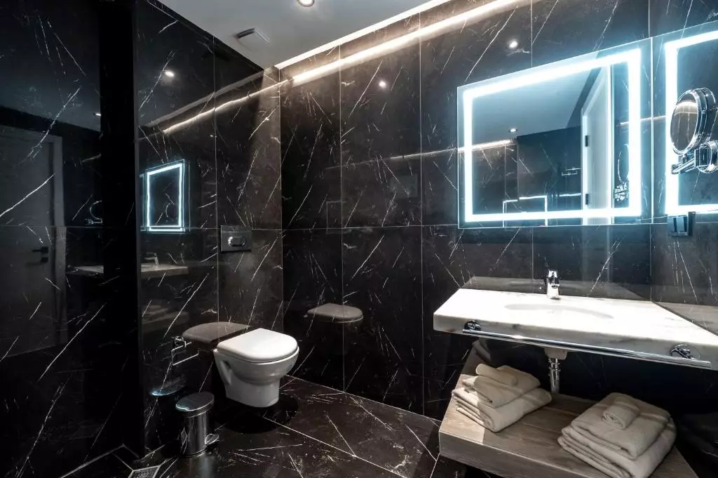 سرویس بهداشتی GRANDEUR